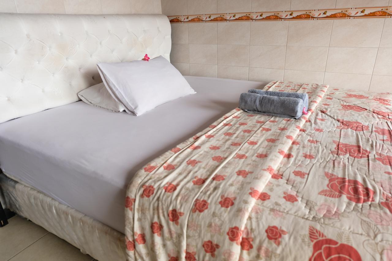 Kerti Beach Bungalow And Restaurant بادانجباى المظهر الخارجي الصورة