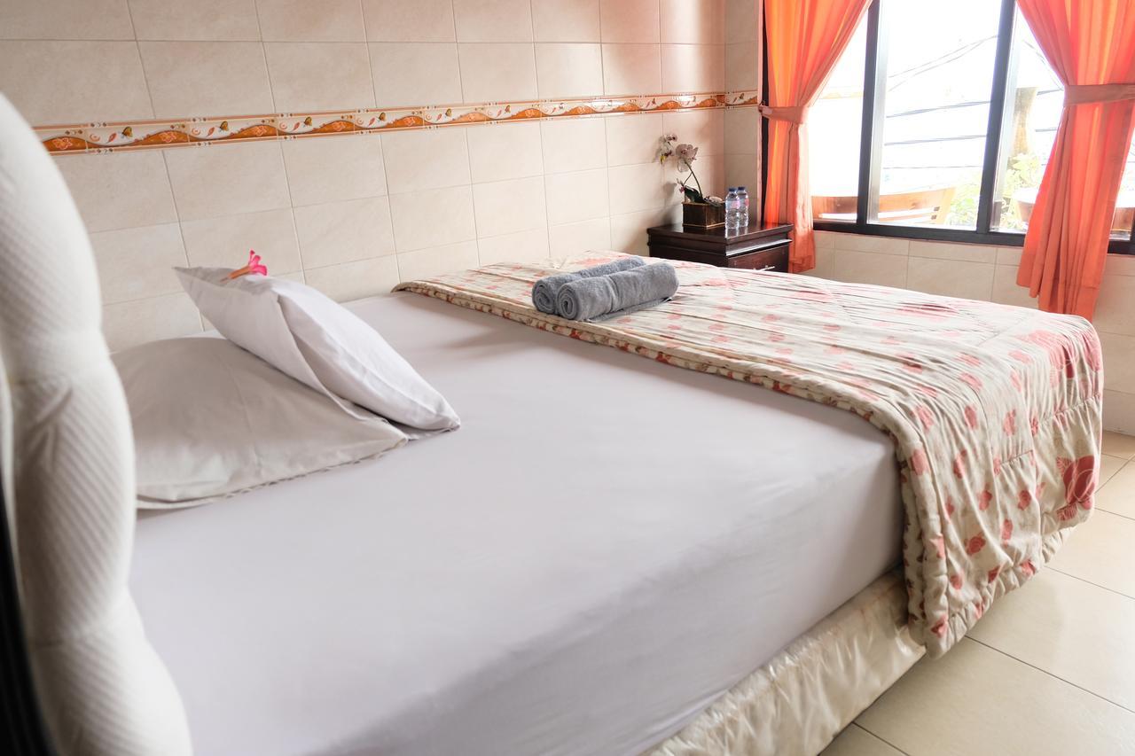 Kerti Beach Bungalow And Restaurant بادانجباى المظهر الخارجي الصورة